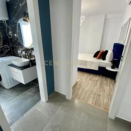 Chiara's Luxury * Tirana
